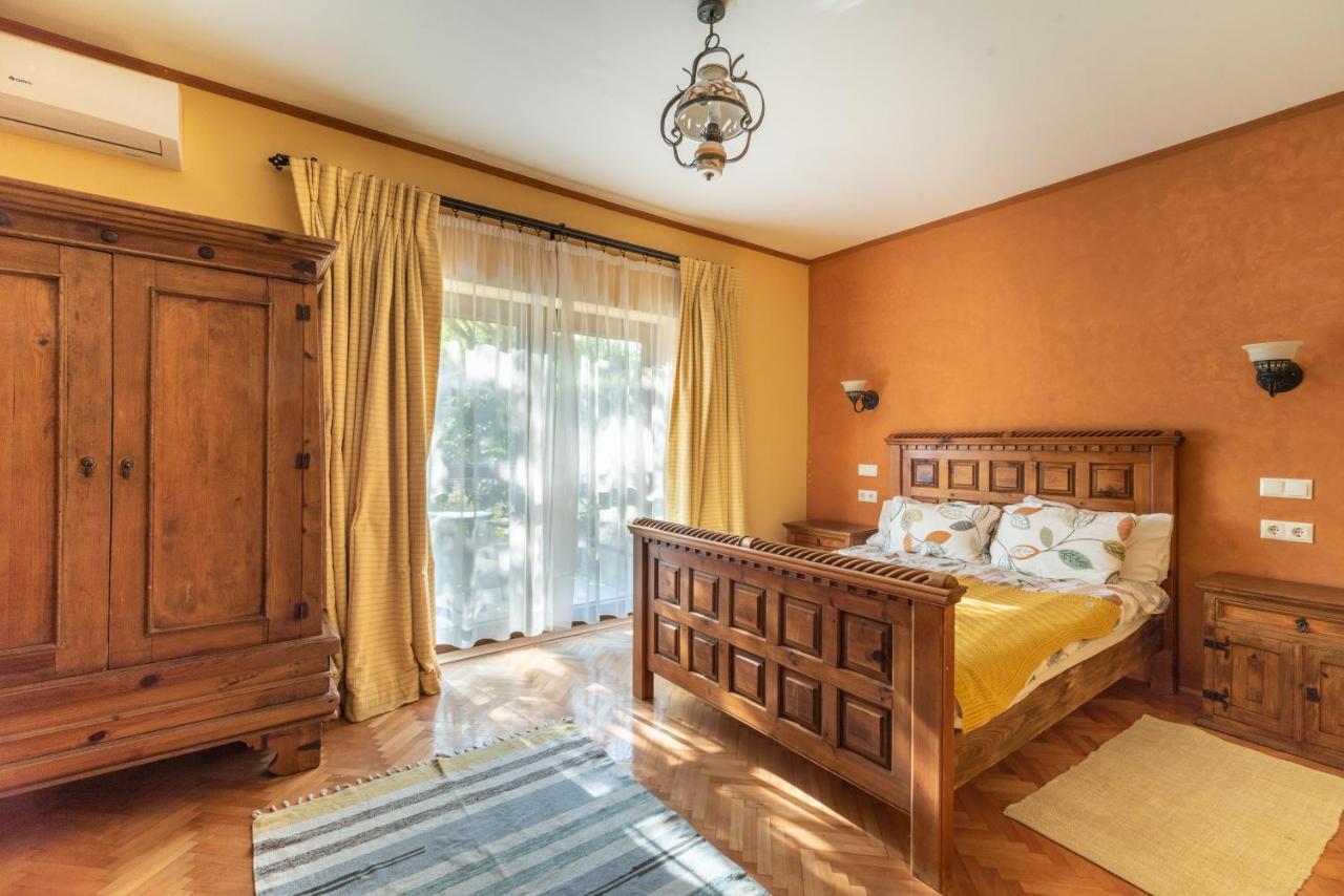 Corona Villa เฮวิซ ภายนอก รูปภาพ